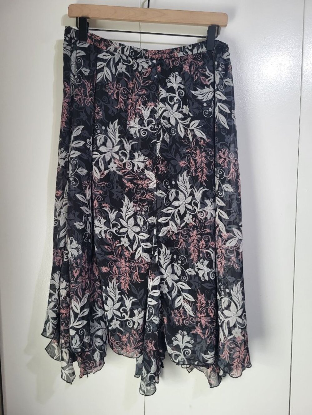Vintage Whimsygoth Fairy Floral Skirt Black Pink White SZ 14/16W Studio 1940 y2k - Picture 2 of 7